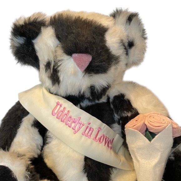 Vermont Teddy Bear Holstein Fur Udderly in Love Sash Bouquet Vintage Authentic - Picture 2 of 9